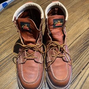 Thorogood mens boots size 11 D